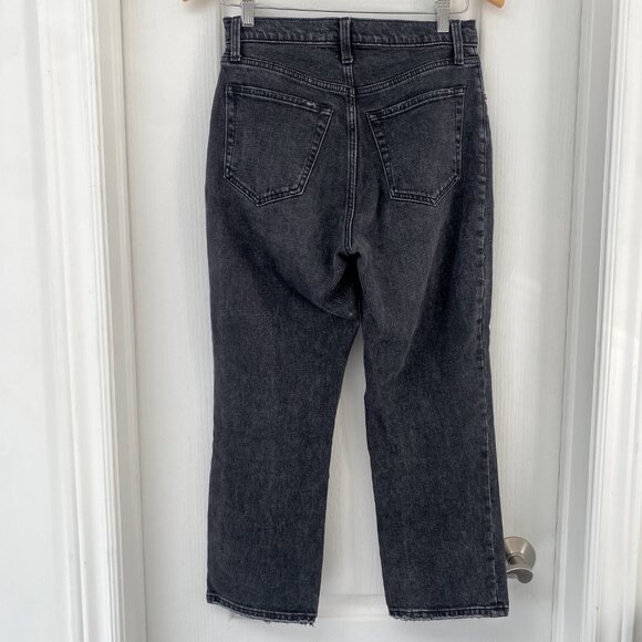 Abercrombie And Fitch - Curve Love Ultra High Rise Ankle Straight Jean - 2 Short - Picture 9 of 14